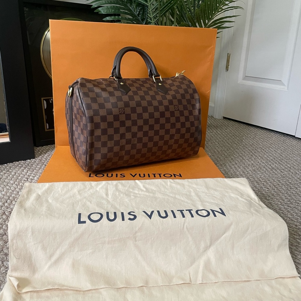 Brand New Louis Vuitton Speedy Bandoulière 35